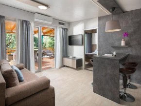 Holiday Home Mon Perin Mobilhome Villa Prestige-2